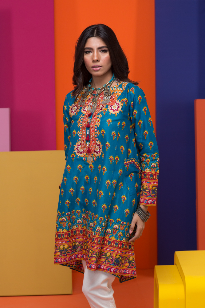 press-release-khaadi-launches-latest-pret-spring-collection-1